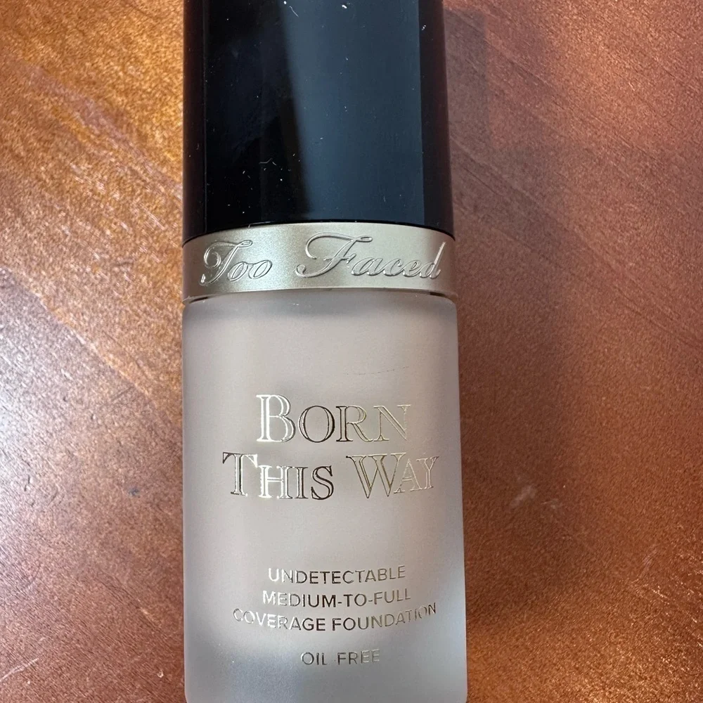 Born This Way Undetectable Medium - To - Full Coverage Foundation